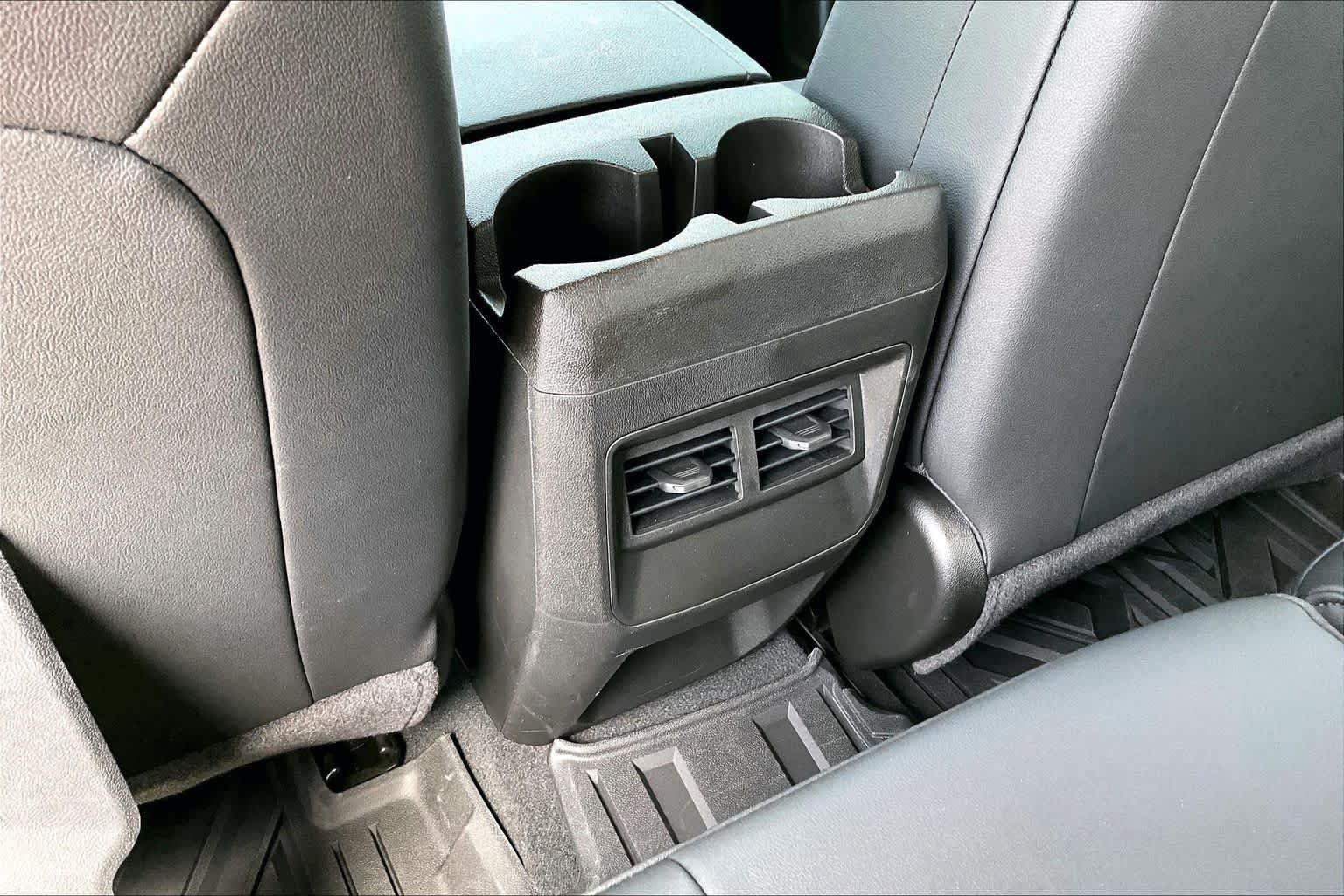 Used 2025 Summit White Chevrolet 4WD Trail Boss image 33