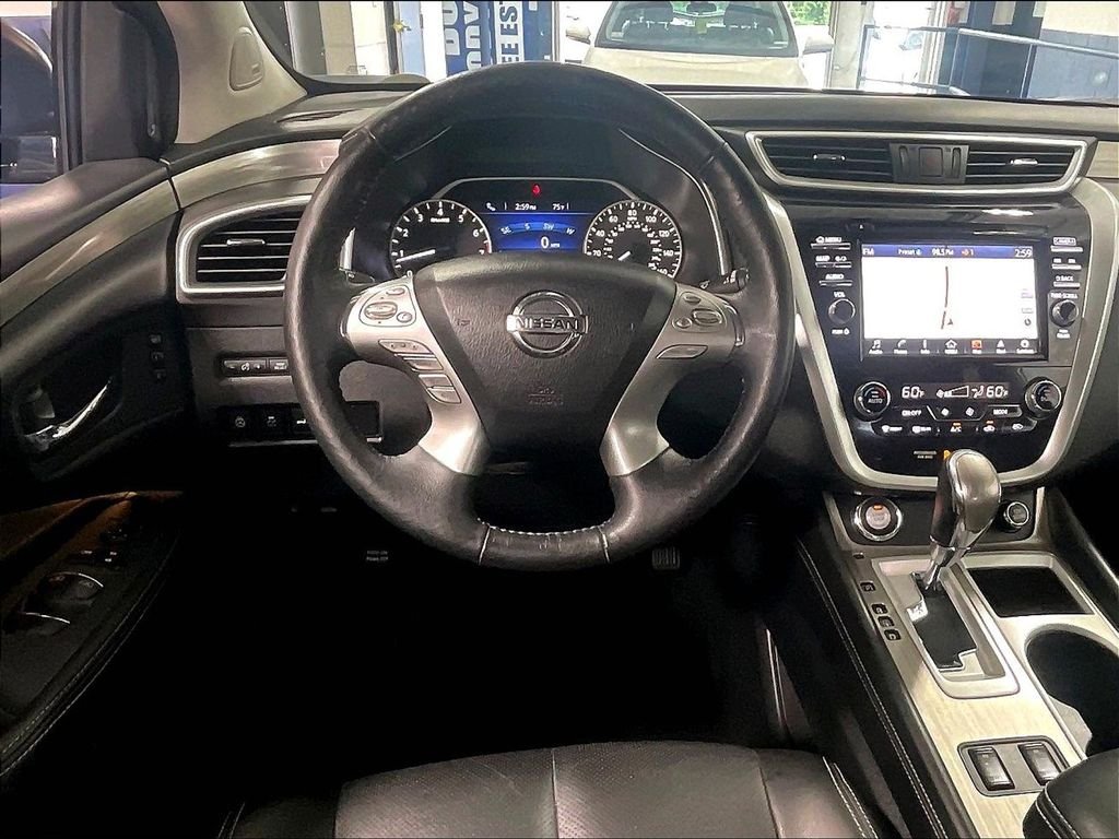 Used 2018 Gray Nissan SL image 18