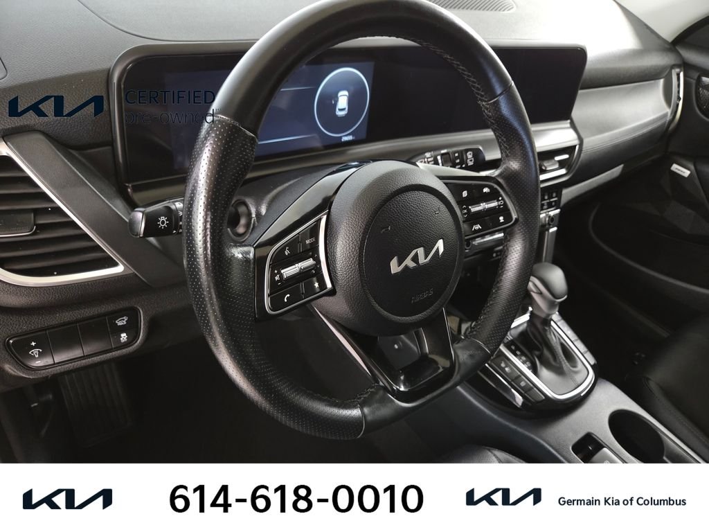 Used 2024 Green Kia SX image 17
