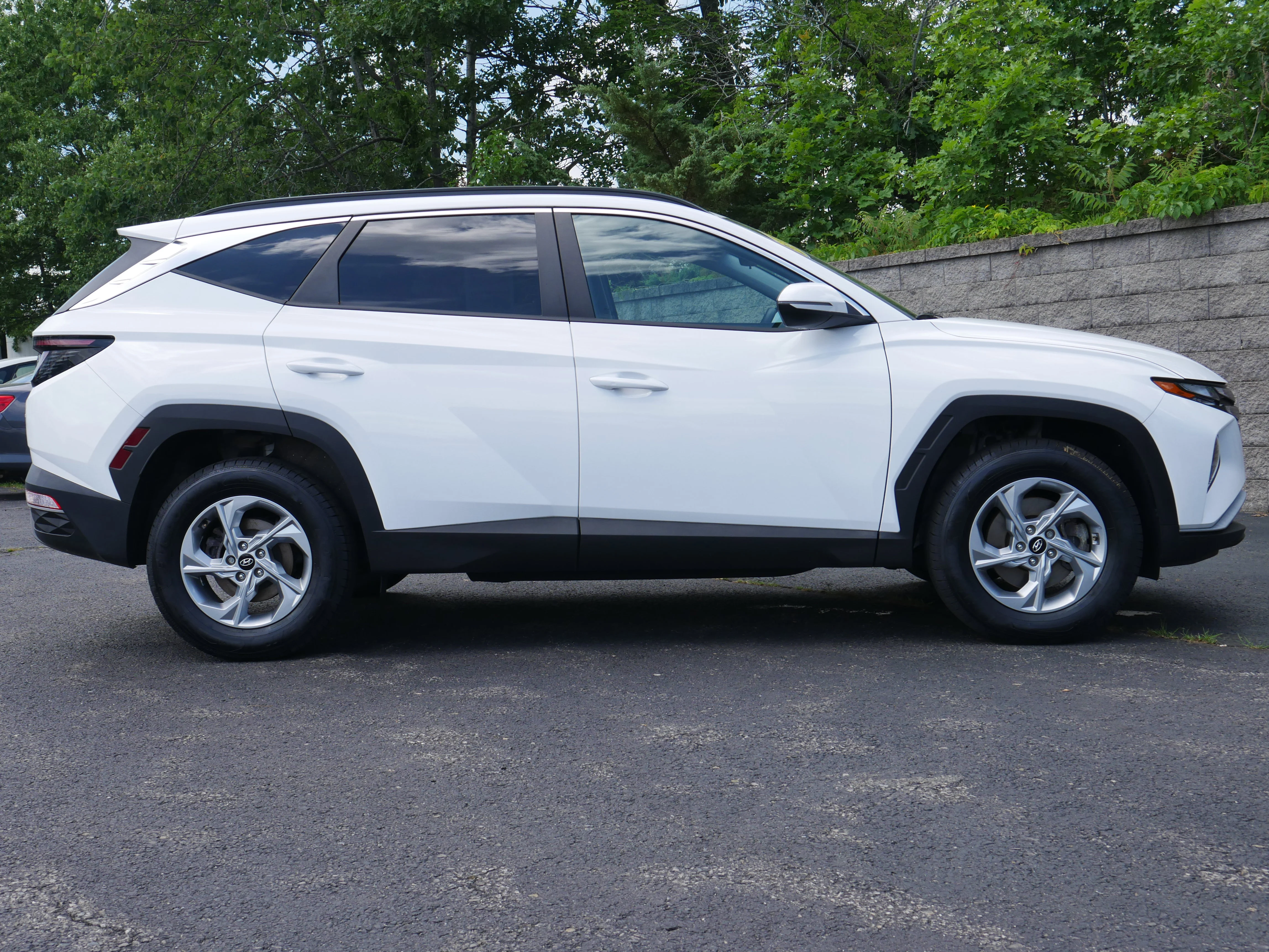 Used 2023 Serenity White Pearl Hyundai SEL image 8