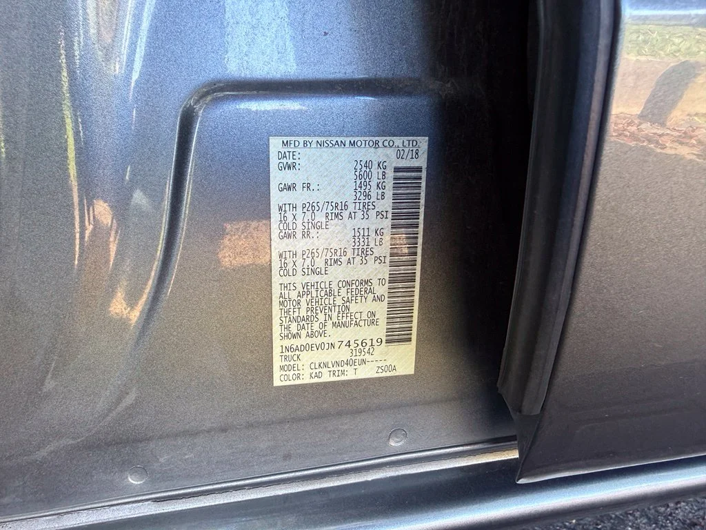 Used 2018 Gray Nissan PRO-4X image 42
