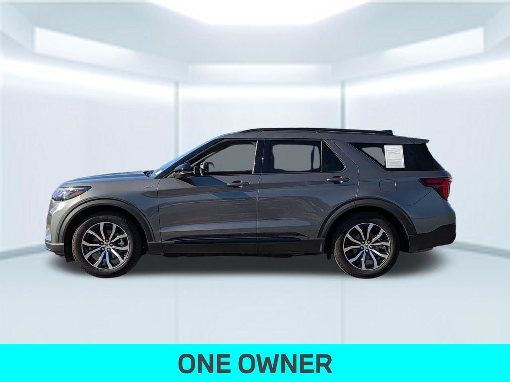 Used 2026 Gray Ford ST-Line image 2