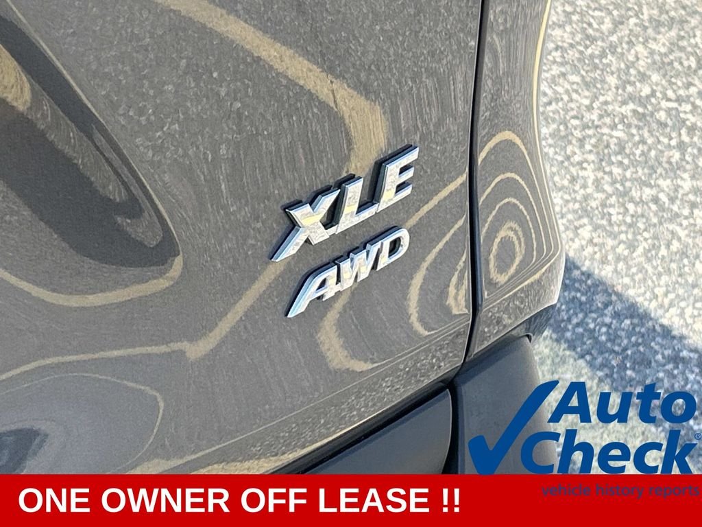 Used 2022 Gray Toyota XLE image 13