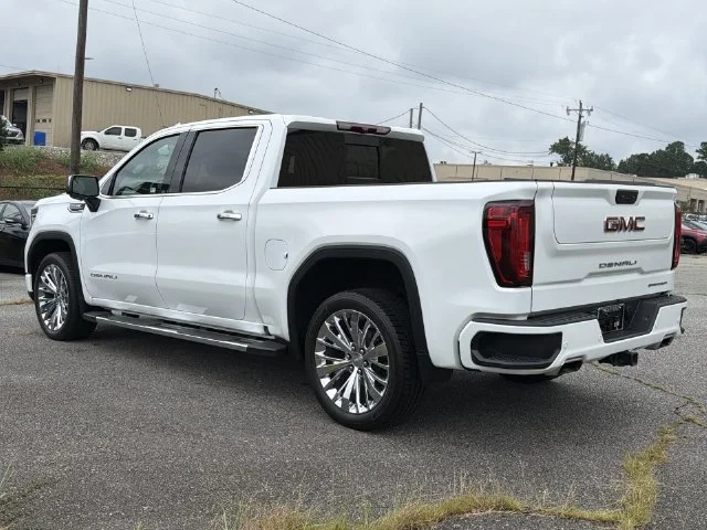 Used 2023  GMC Denali image 11