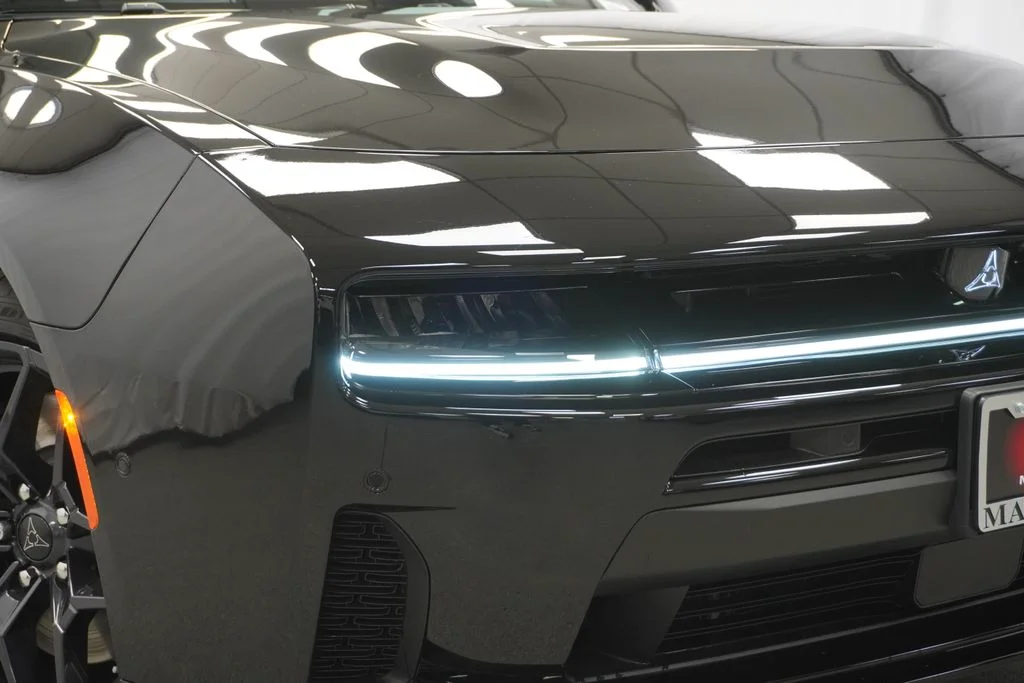 New 2026 Diamond Black Crystal Pearlcoat Dodge Scat Pack Plus image 4