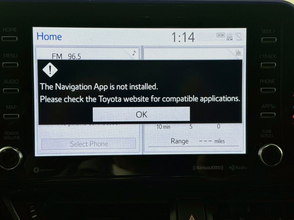 Used 2021 Blizzard Pearl Toyota XLE image 14