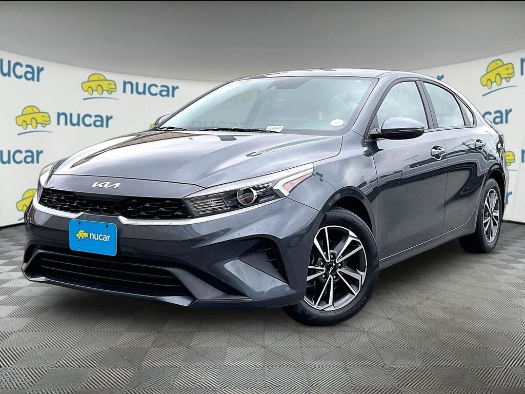 Used 2023 Gray Kia LXS image 3