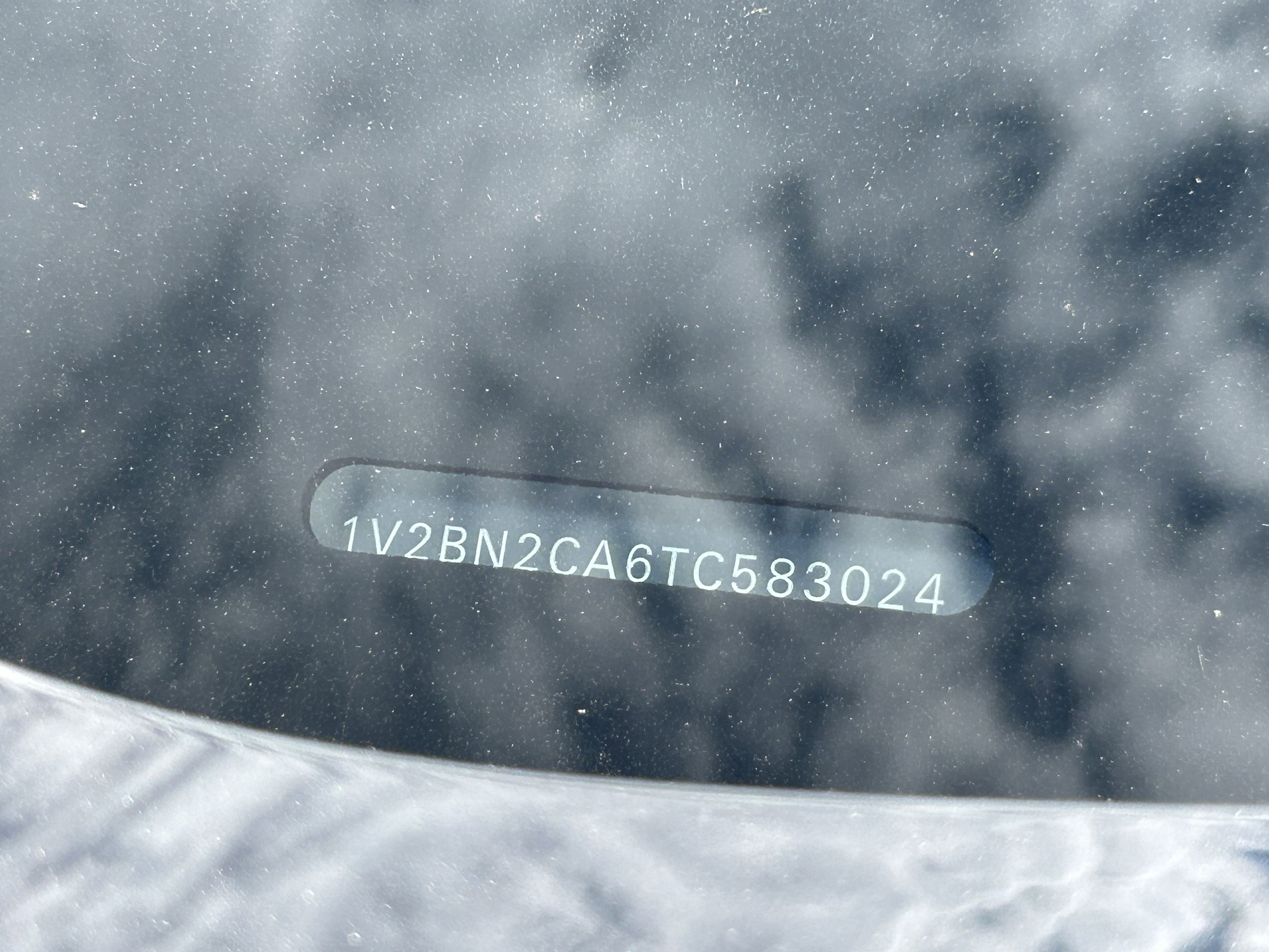 New 2026 Deep Black Pearl Volkswagen 2.0T SEL image 21