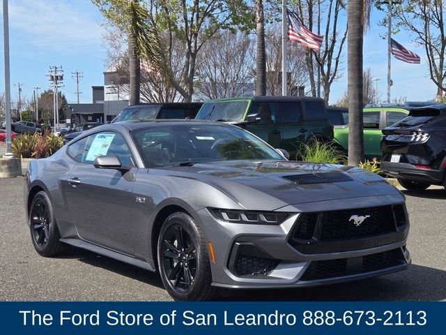 2025 Ford Mustang GT Fastback - Photo 10