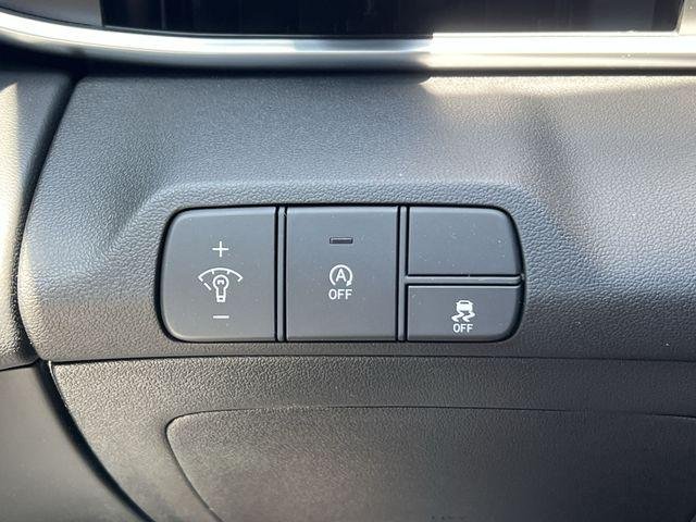 New 2026 Black Hyundai SE image 19