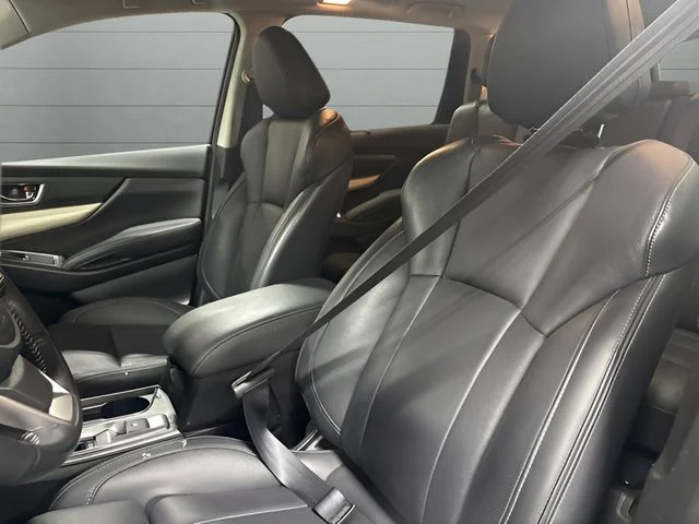 Used 2022 Black Subaru Limited image 19