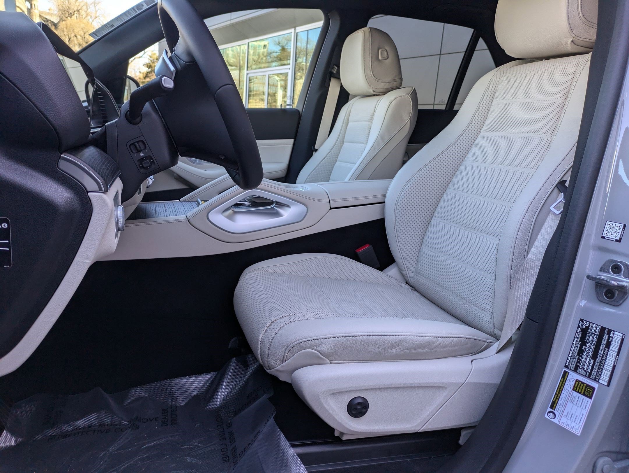 2025 Mercedes-Benz GLE GLE450 - Photo 13