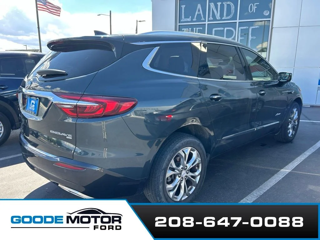 Used 2018 Dark Slate Metallic Buick Avenir image 3