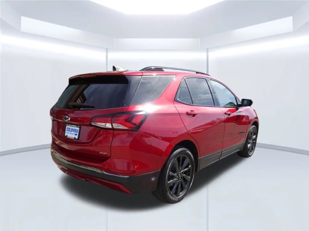 Used 2022 Cherry Red Tintcoat Chevrolet RS image 7