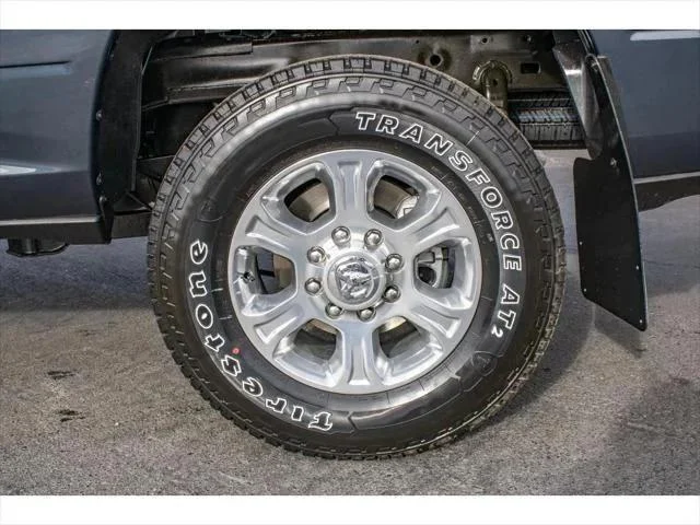 2026 RAM 2500 Big Horn - Photo 8