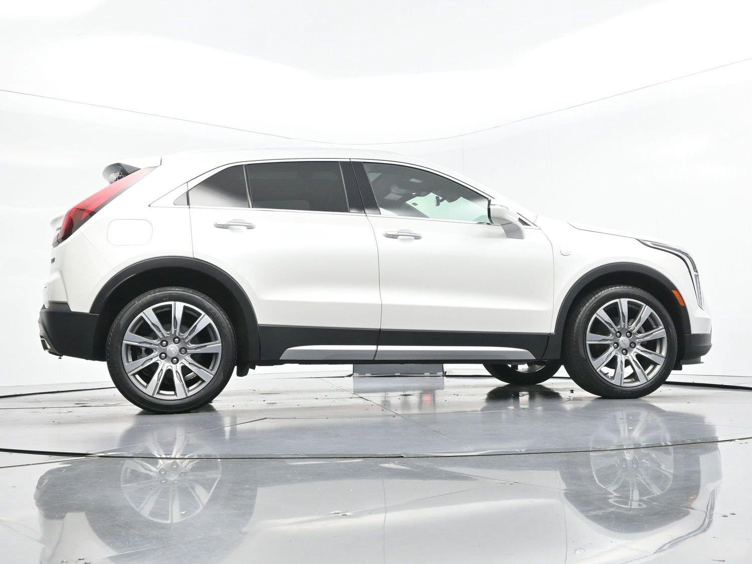 Used 2023 CRYSTAL WHITE TRICOAT Cadillac AWD Premium Luxury image 53