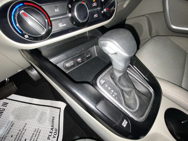 Used 2022 Gray Kia LX image 19