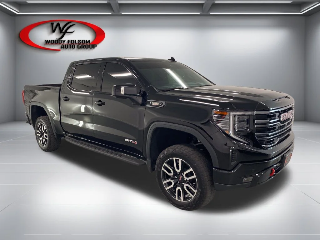 Used 2025 Black GMC AT4 image 3