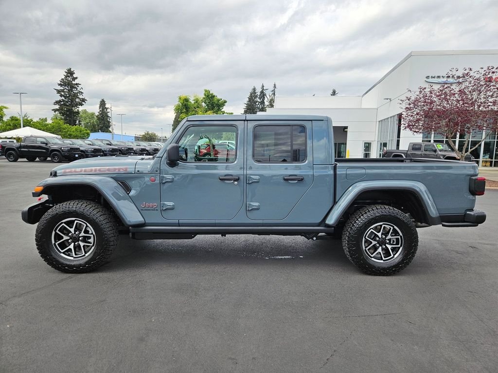 New 2026 Anvil Clear-Coat Exterior Paint Jeep Rubicon image 3