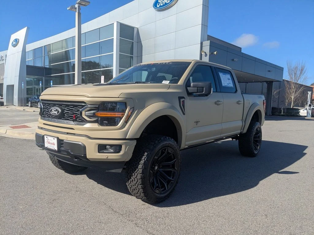 New 2026 Agate Black Metallic Ford XLT image 8