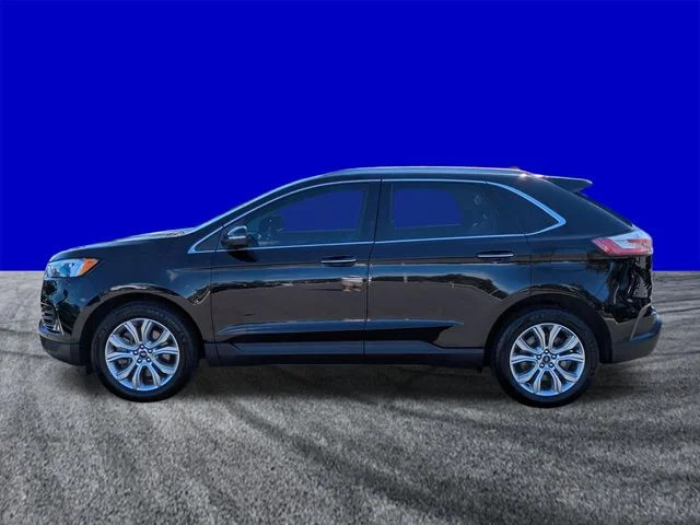 Certified Used 2022 Agate Black Metallic Ford Titanium image 7