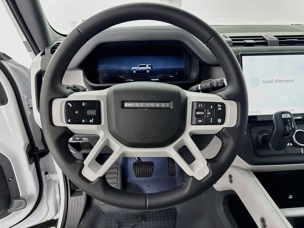 New 2026 Fuji White Land Rover X-Dynamic SE image 11