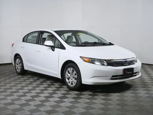 Used 2012 Silver Honda LX image 1
