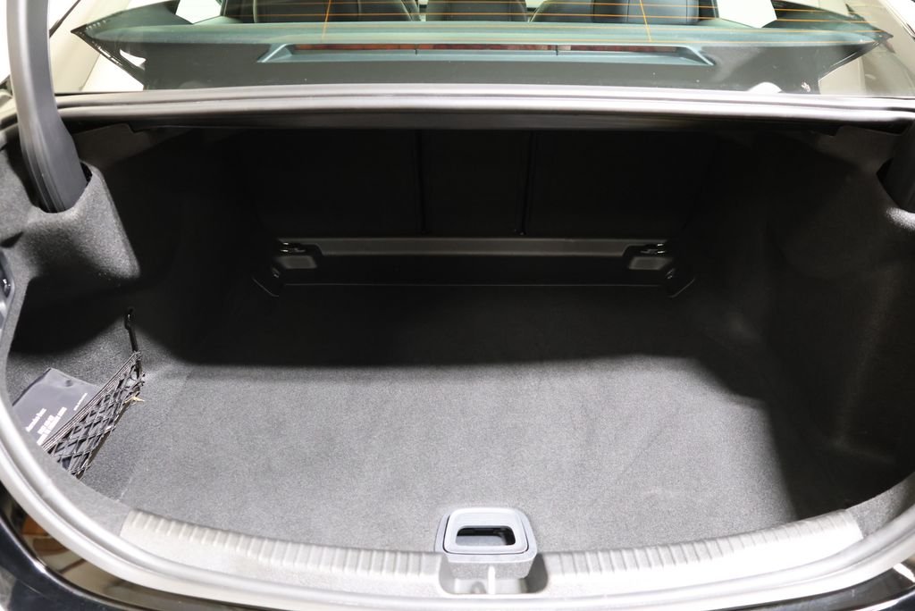 2026 Mercedes-Benz C-Class Sedan C 300 - Photo 56