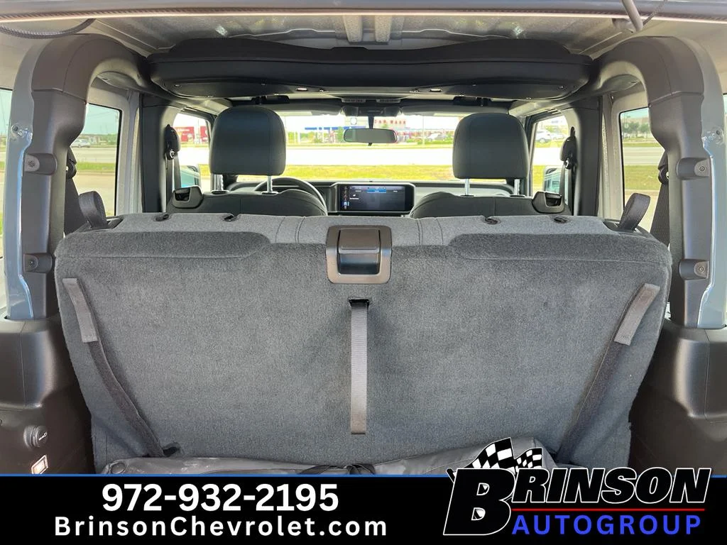 Used 2025 Anvil Clearcoat Jeep Sport image 15