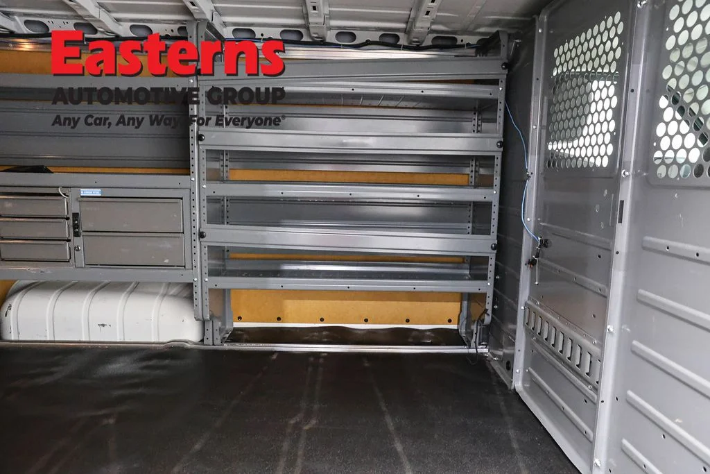 Used 2018 White Nissan SV image 23