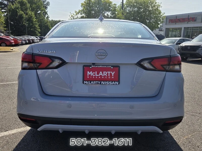 Used 2025 Pearl NISSAN SV CVT image 4