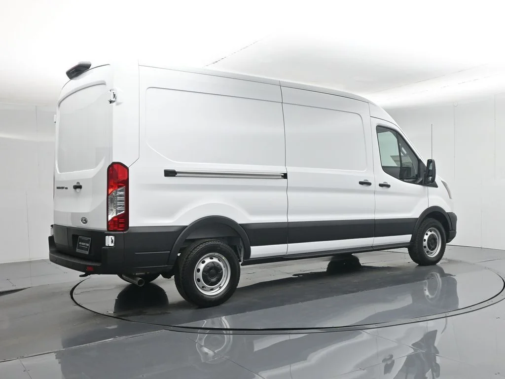 New 2026 White Ford Base image 23