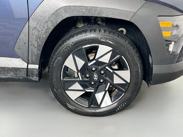 2025 Hyundai Kona SEL - Photo 33
