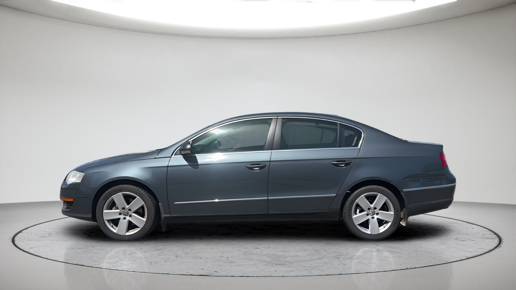 Used 2009  Volkswagen Komfort image 11