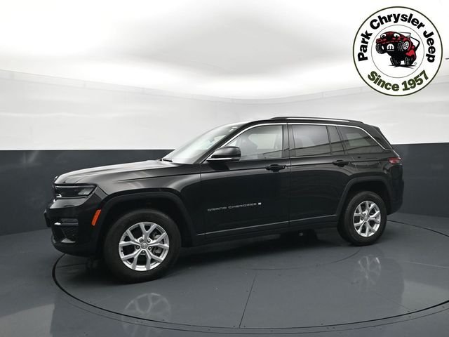 Used 2023 Jeep Grand Cherokee Limited with VIN 1C4RJHBG3PC500613 for sale in Burnsville, Minnesota