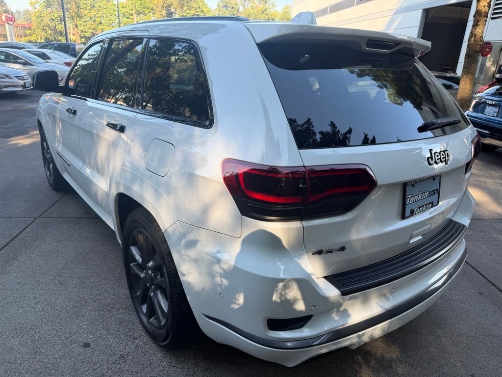 Used 2018 Bright White Clearcoat Jeep Overland image 6