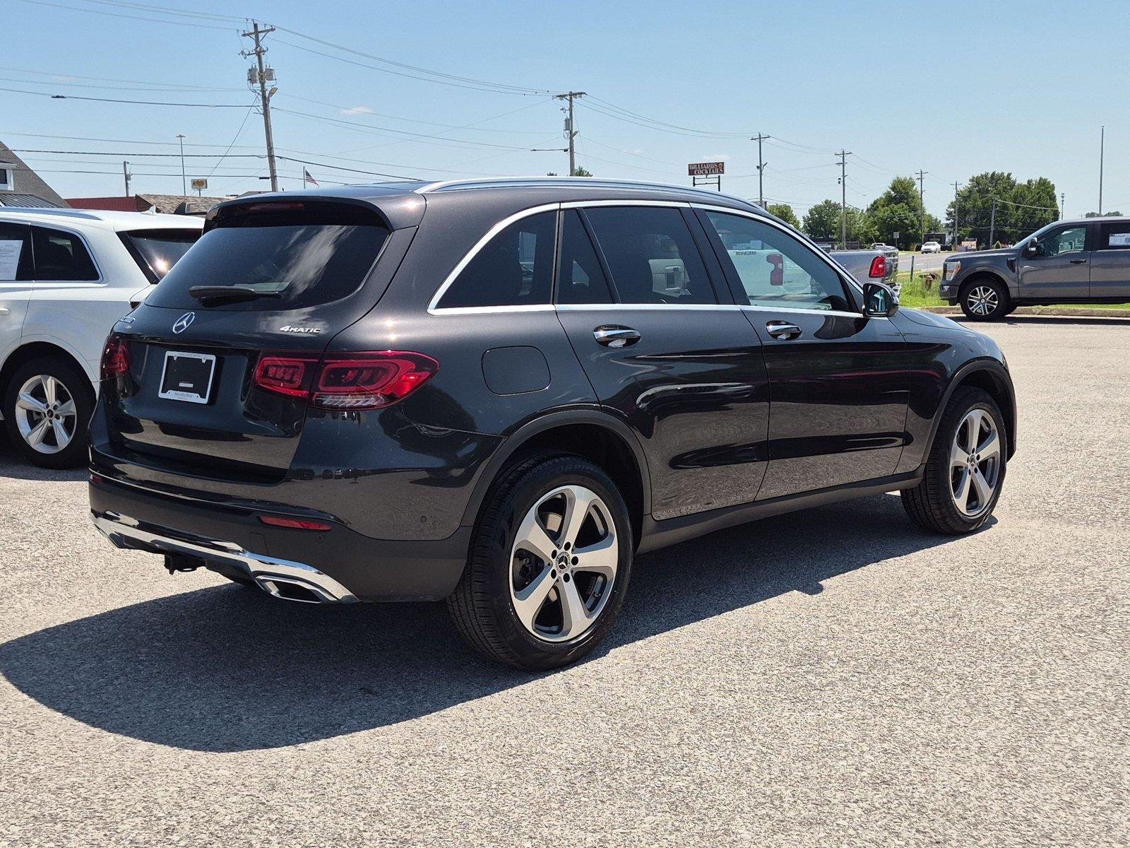 Certified Used 2022 Graphite Grey Metallic Mercedes-Benz GLC 300 image 5