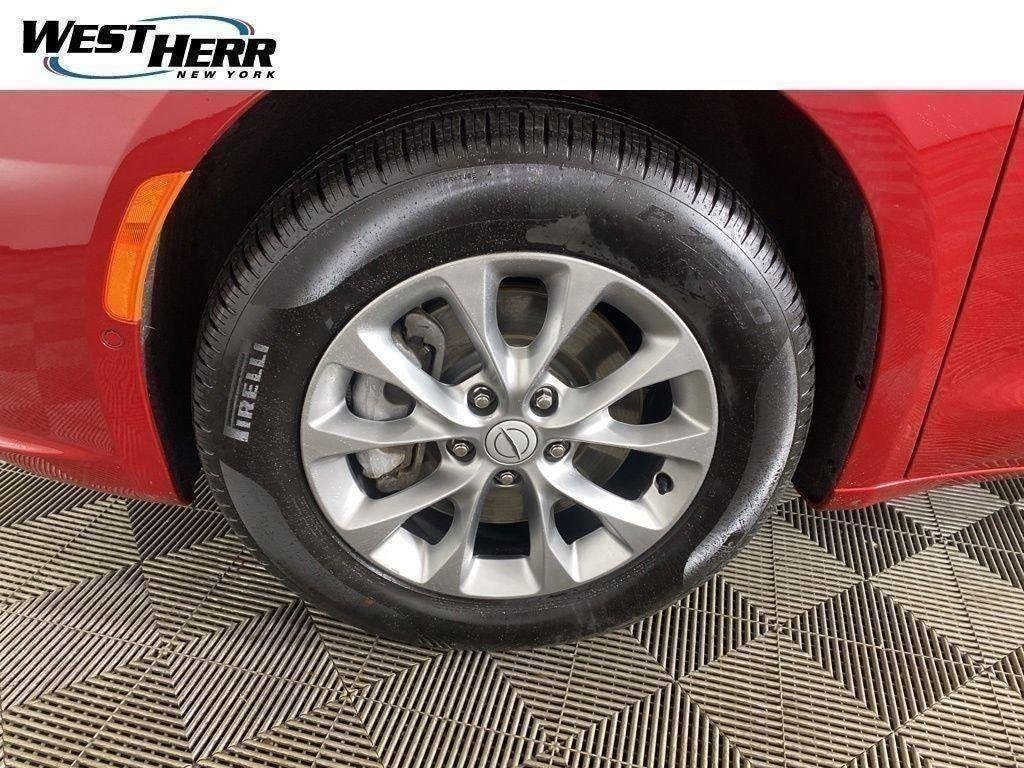 Used 2026 Red Hot Pearlcoat Chrysler Select AWD image 56