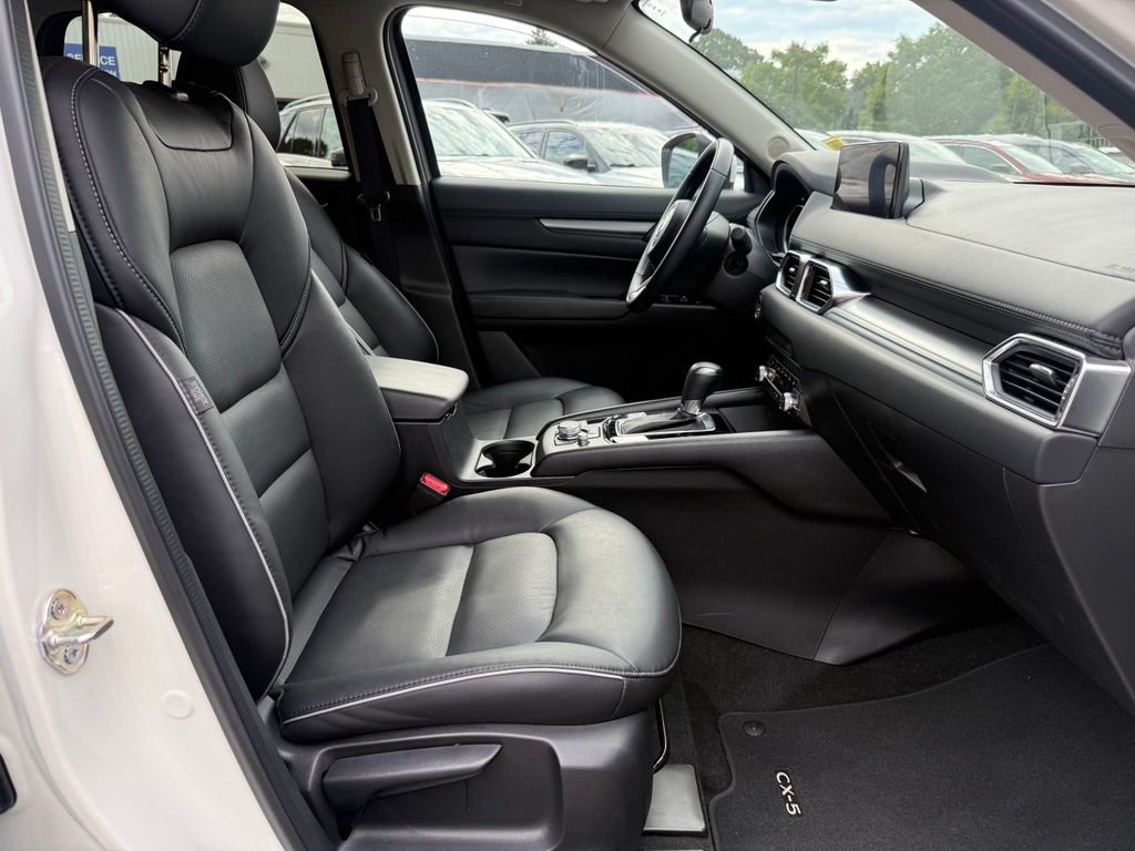 2025 Mazda CX-5 S Select Package - Photo 28