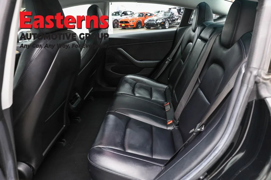 Used 2018 Black Tesla Long Range image 16