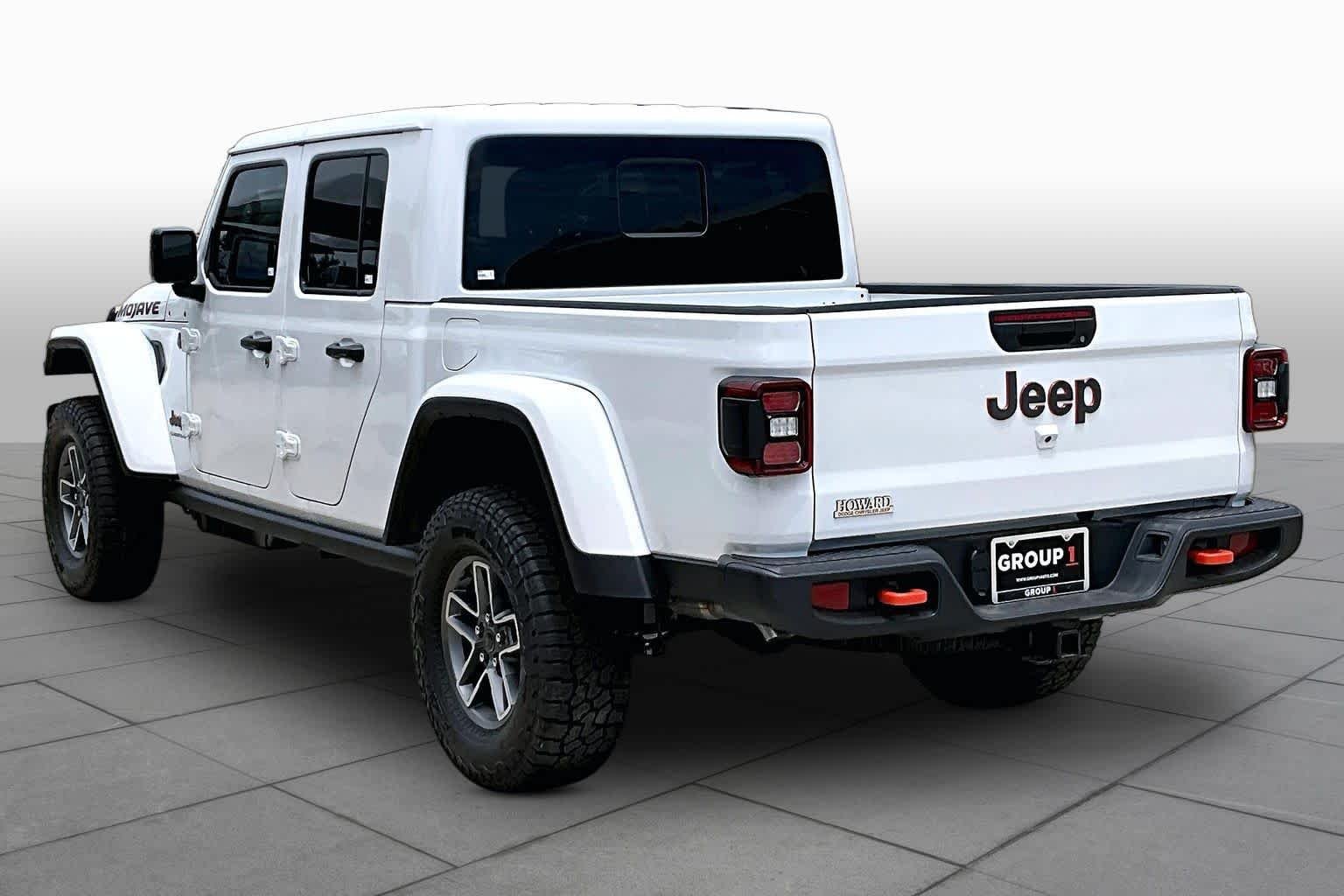 New 2026 Bright White Clearcoat Jeep Mojave image 13