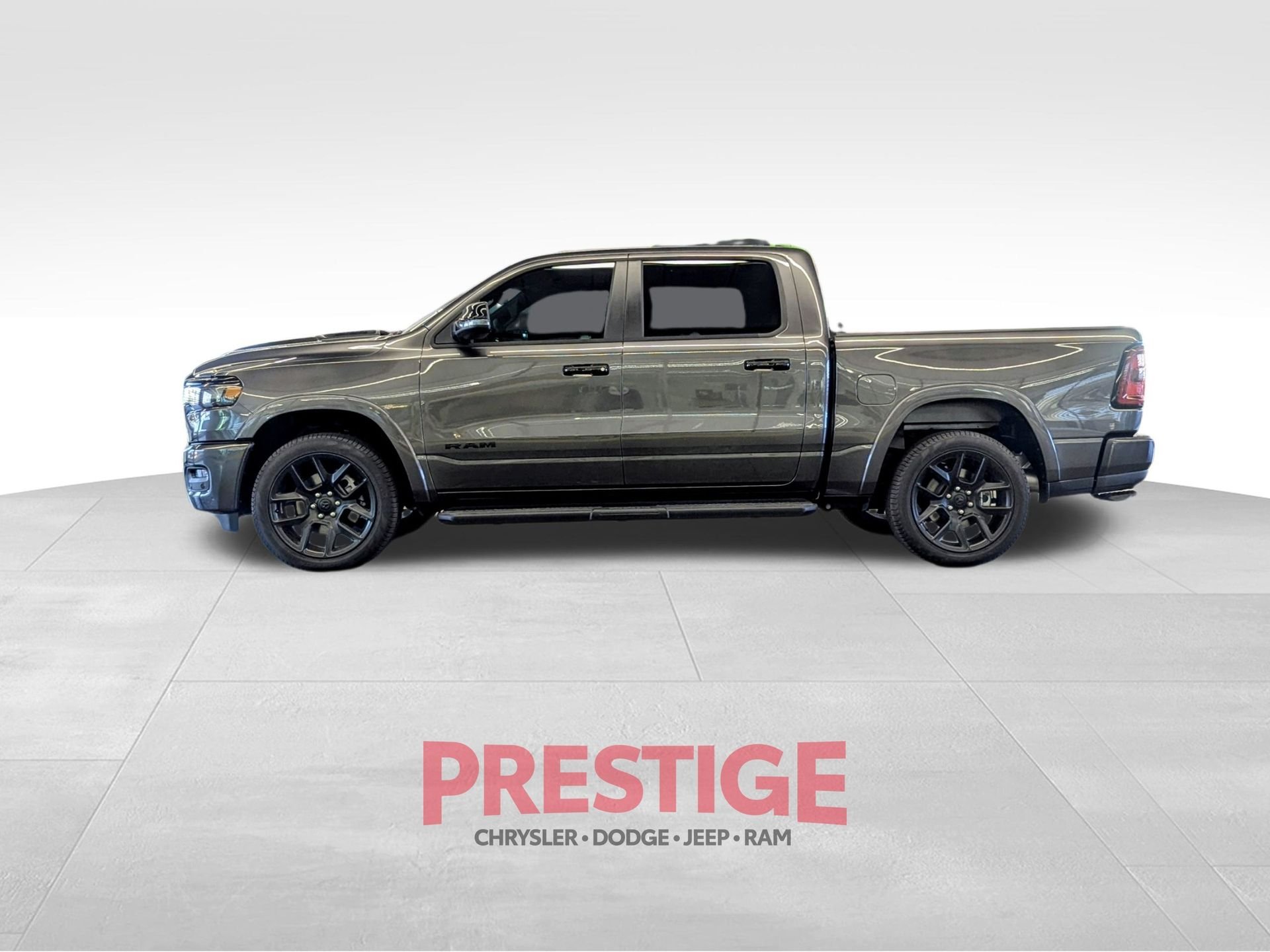 New 2026 Granite Crystal Metallic Clear-Coat Exterior Paint RAM Laramie image 10