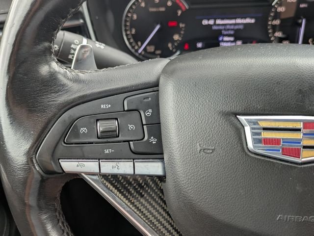 Used 2020 White Cadillac Sport image 19