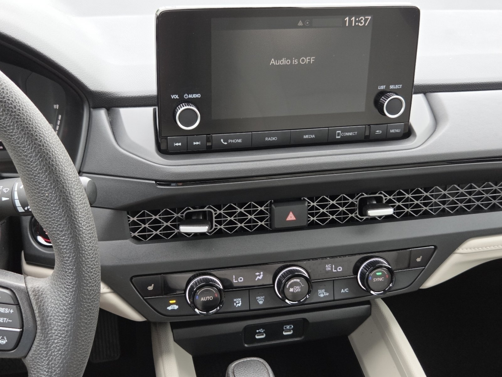 2025 Honda Accord SE - Photo 31