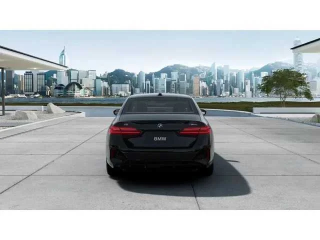 Certified Used 2025 Black Sapphire Metallic BMW M60 image 5