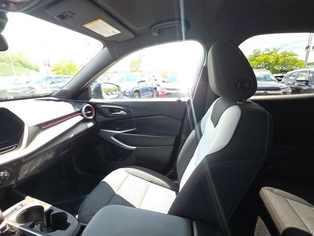 Used 2024 Gray Chevrolet 1RS image 23
