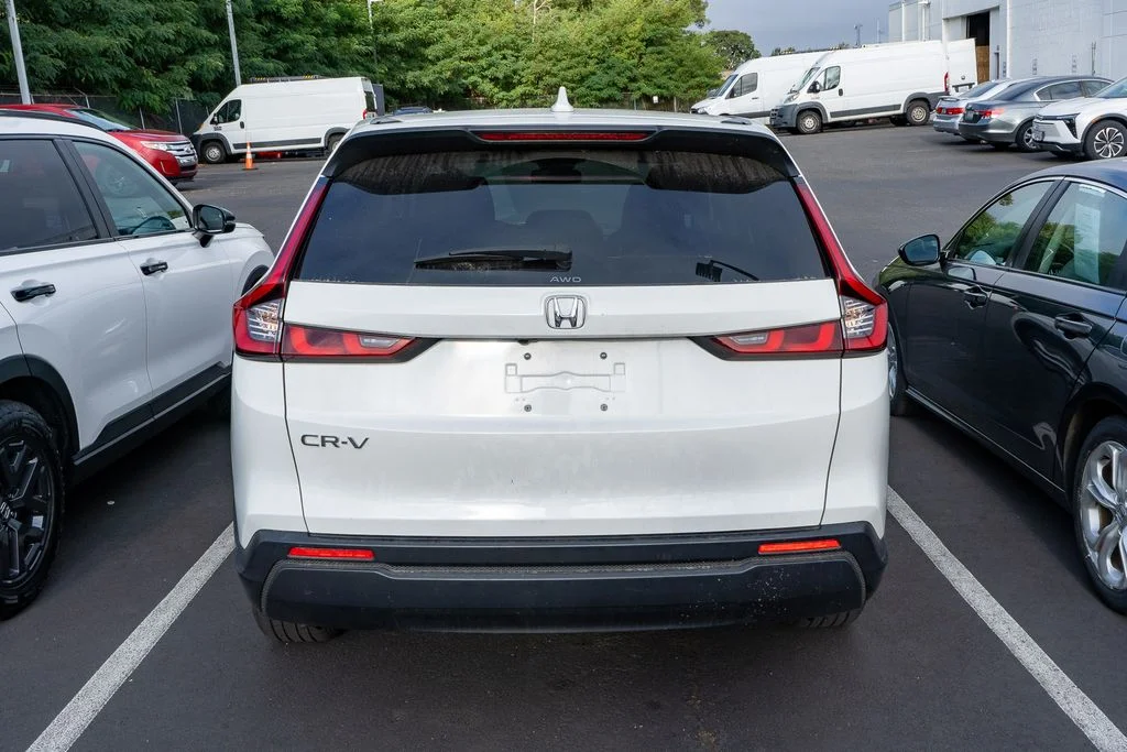 Certified Used 2024 Platinum White Honda EX image 4