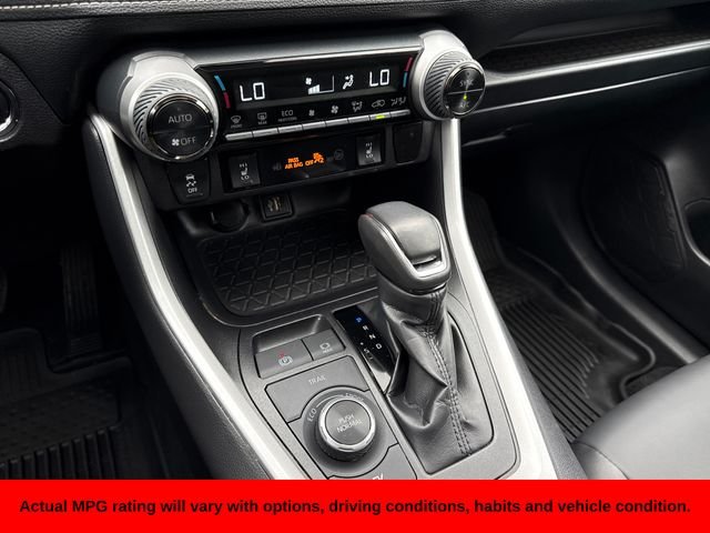 Used 2025 Beige Toyota XLE Premium image 18