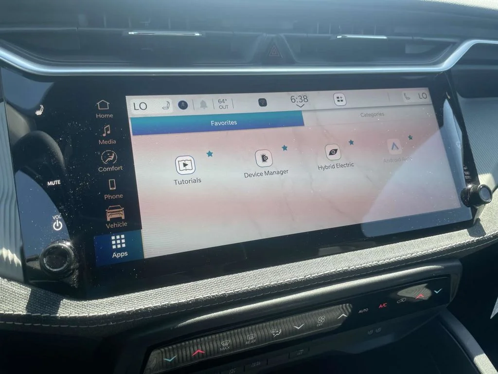 New 2026 Hydro Blue Pearlcoat Jeep Laredo image 35