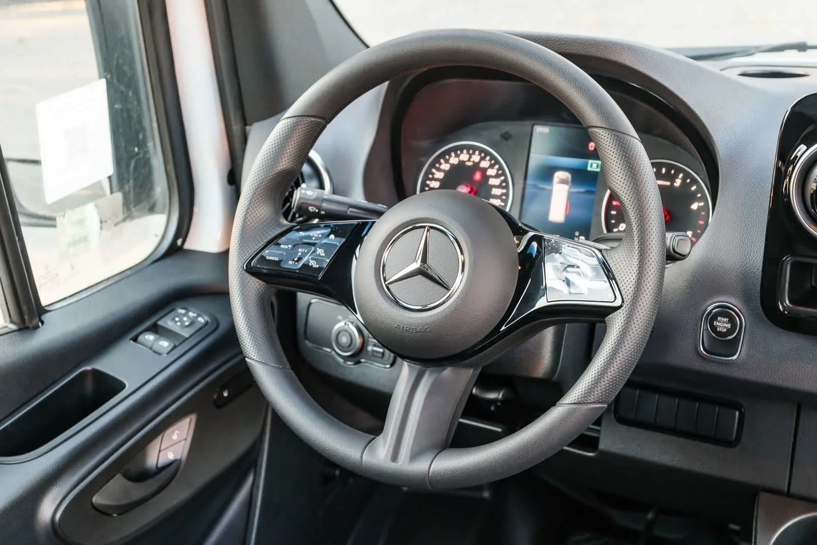New 2026 Arctic White Mercedes-Benz Cargo 144WB High Roof RWD 2.0L I4 Diesel Turbo HO image 20